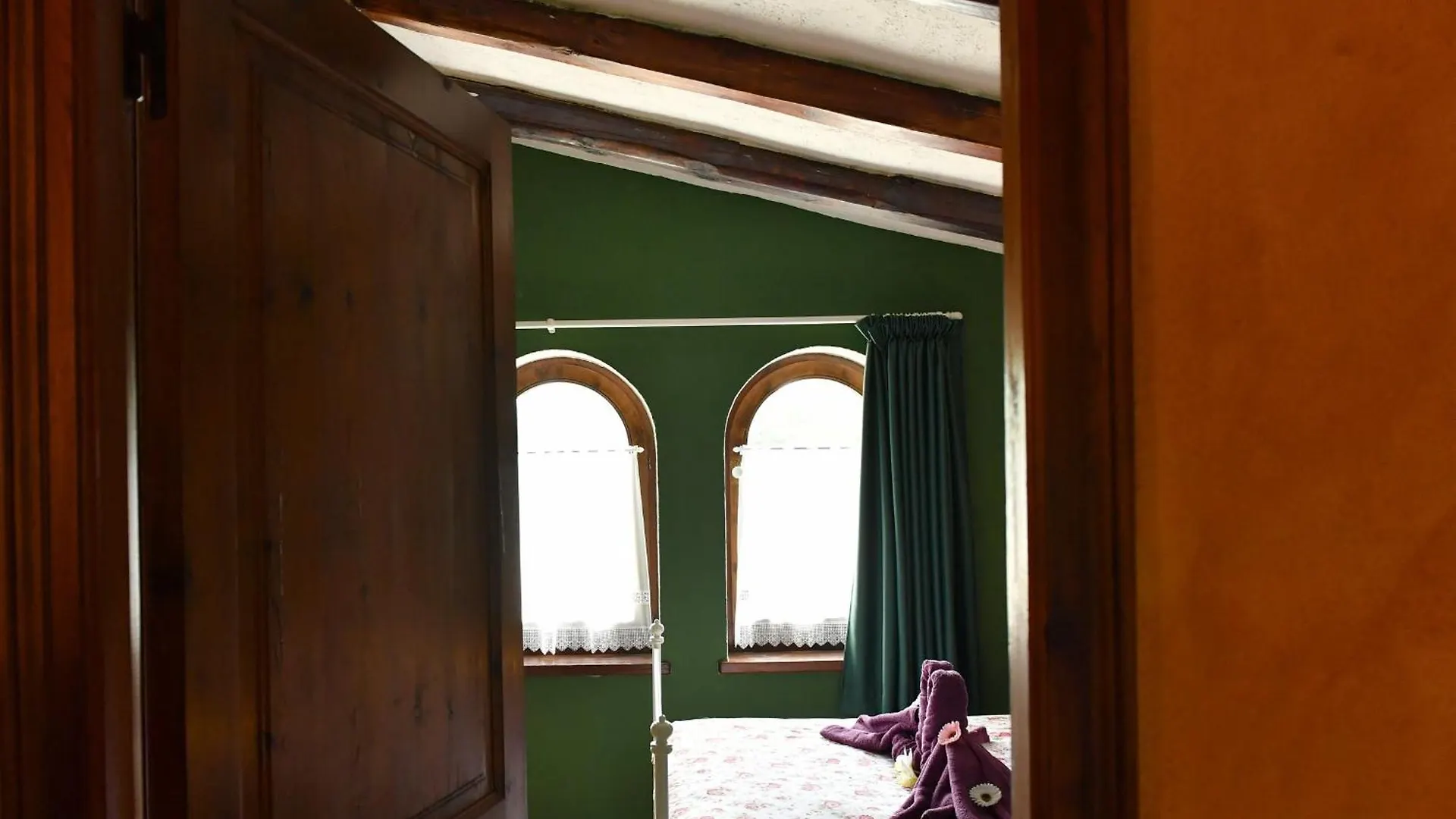 Mas Valoria Guest House Peratallada Country house
