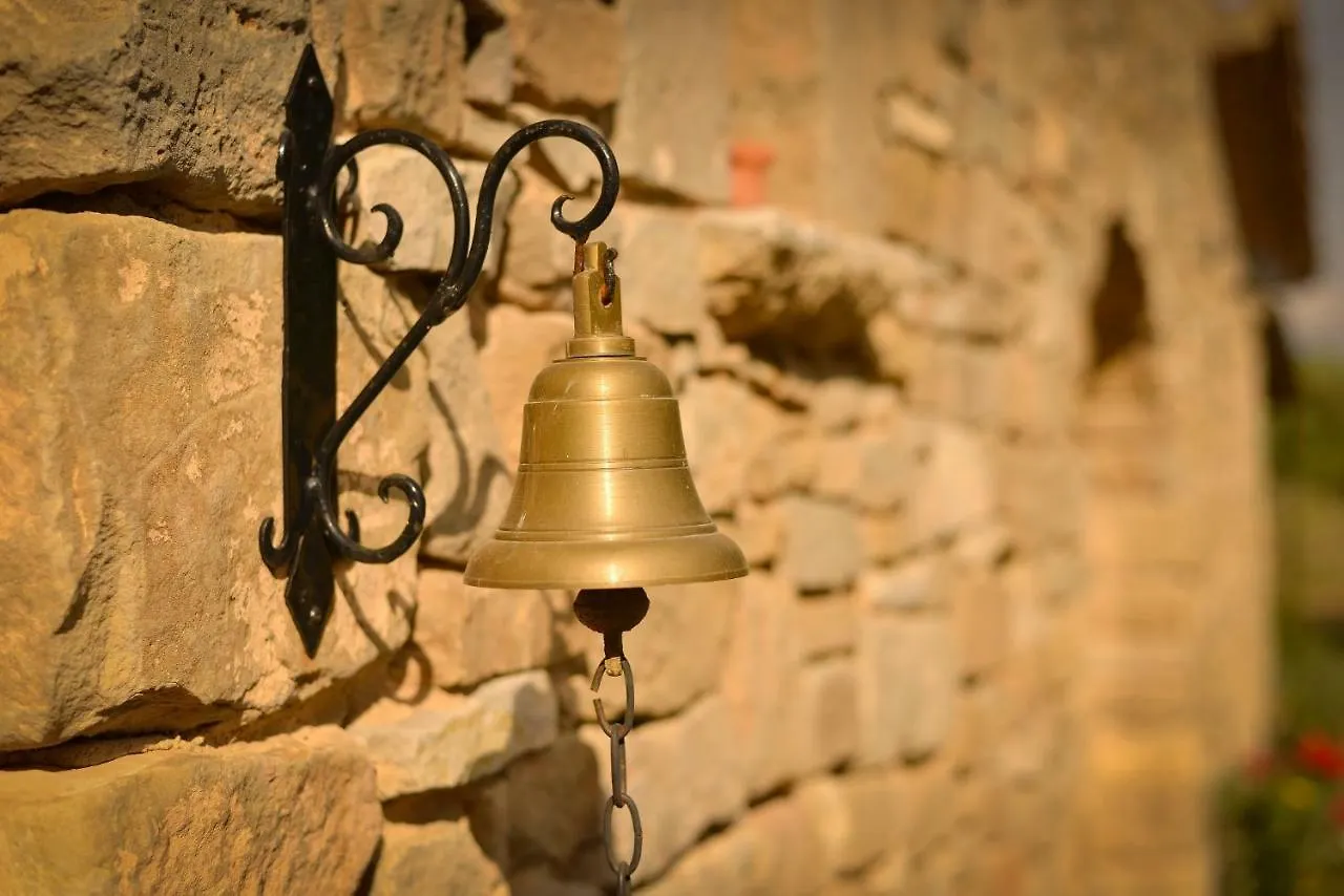Mas Valoria Guest House Peratallada Spain